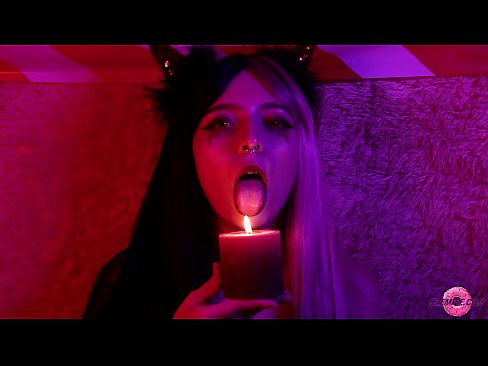 ❤️ Ağız yerinə yetirilməsi ilə Sexy Succubus-dan Ehtiraslı Blowjob ☑ Porno vk bizdə ﹏